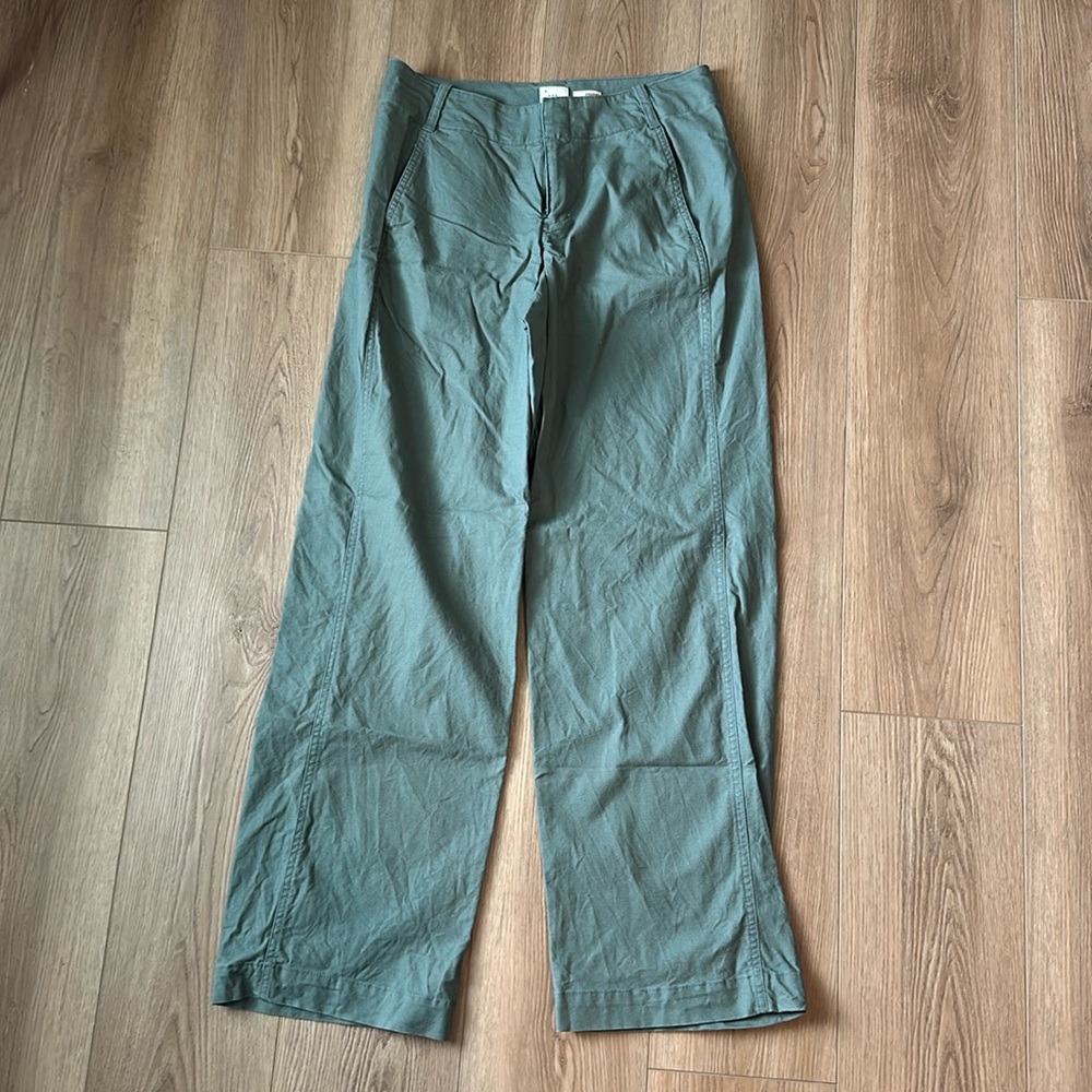Green trouser pant